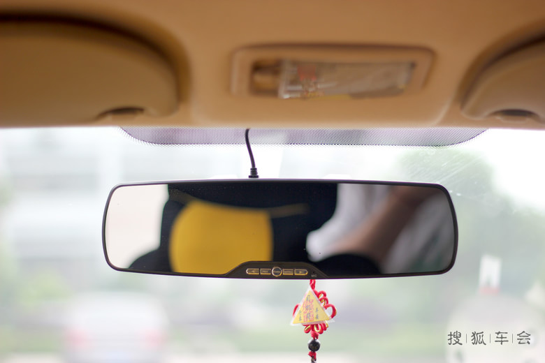 收二手猫半年后,终于求认证,能不能射看版主了