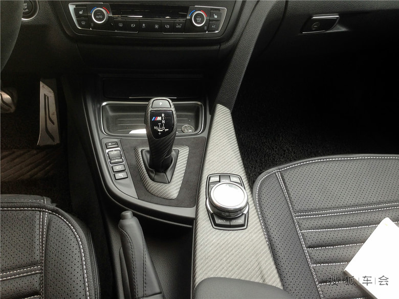 M Performance第二代LED方向盘、内饰9件套