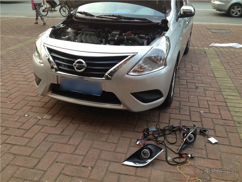 2014款 新阳光 舒适版 加装雾灯 日行天使灯 安