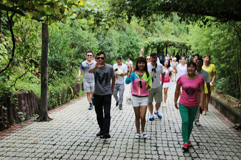 天籁妹纸漂流记---河南天籁车友自驾游之南阳漂