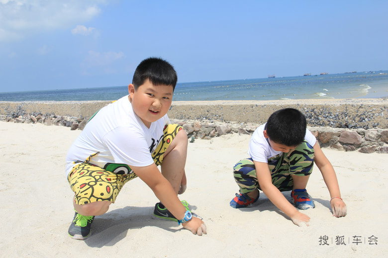 三家人从云南到广西北海、桂林、贵州西江千户