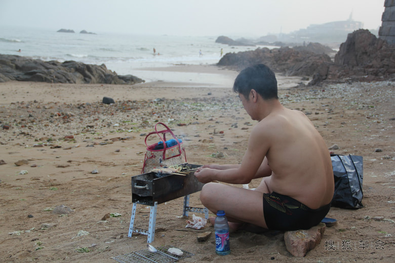 青岛哪家海鲜自助好_海鲜过敏多久能好_安庆哪家小姐质量好(3)