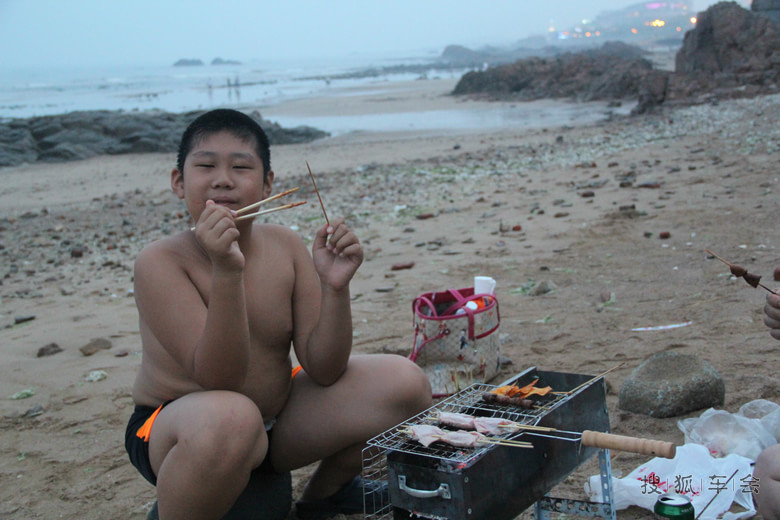 青岛哪家海鲜自助好_海鲜过敏多久能好_安庆哪家小姐质量好(2)