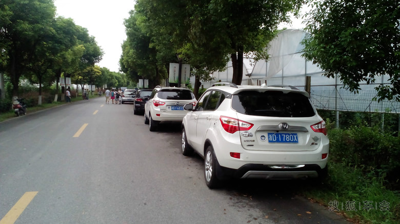 上海CS35车友会106带你看美女野兽豪车游果