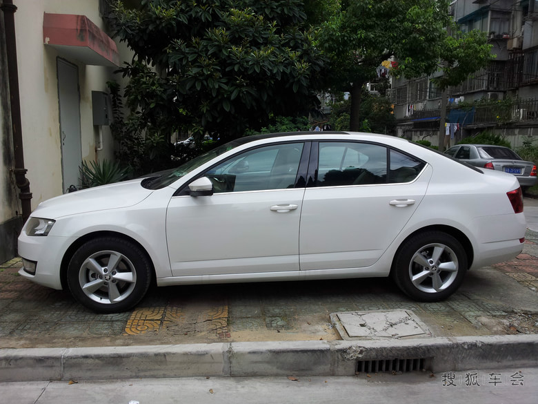 家用好车-2015新明锐1.6逸俊白提车作业