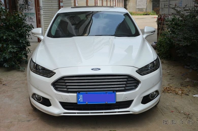 异地购车新蒙迪欧2.0旗舰珍珠白 申请认证车主