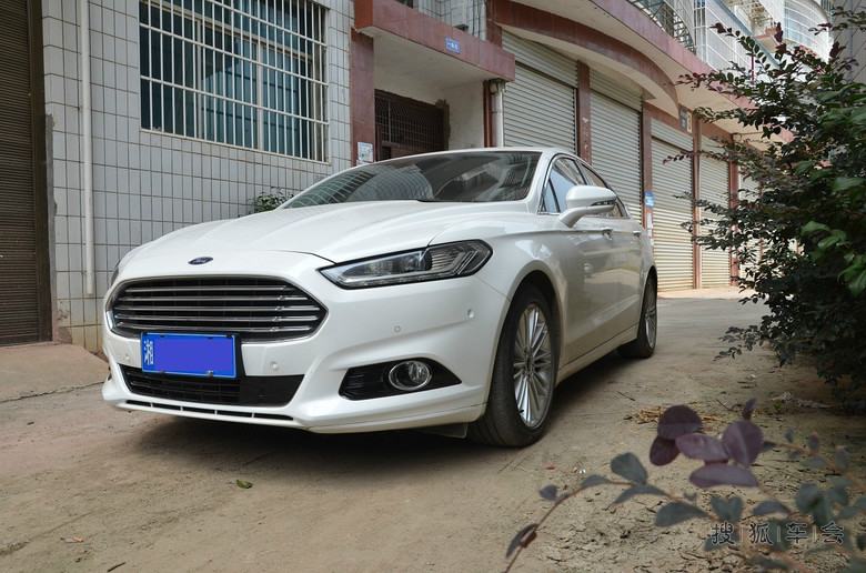 异地购车新蒙迪欧2.0旗舰珍珠白 申请认证车主