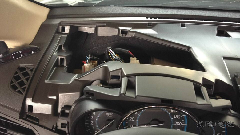 大量改装前后雾灯、大灯、真皮、记录仪、扶手