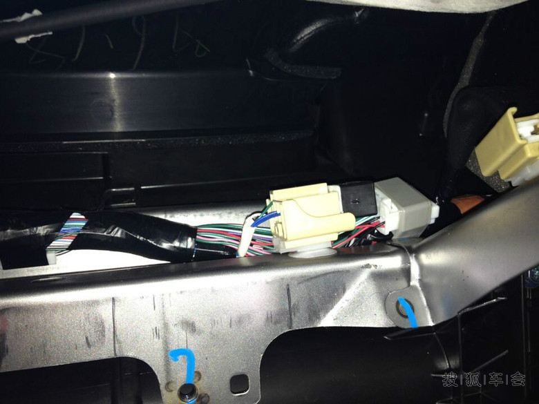 大量改装前后雾灯、大灯、真皮、记录仪、扶手