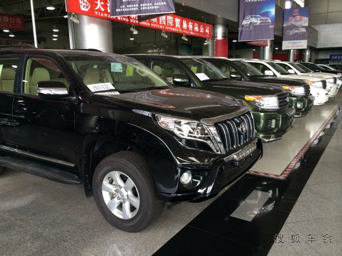 天津提车霸道2700科威特版本 作业 正在进行中