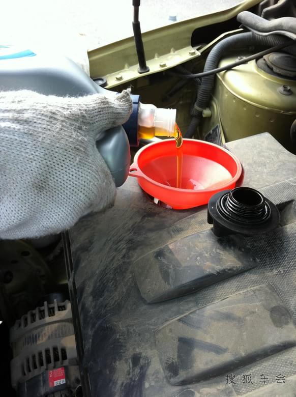 保养不求人 DIY换机油(附抽油神器)+更换防冻液