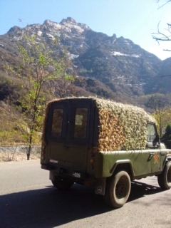 急售军用吉普车一辆