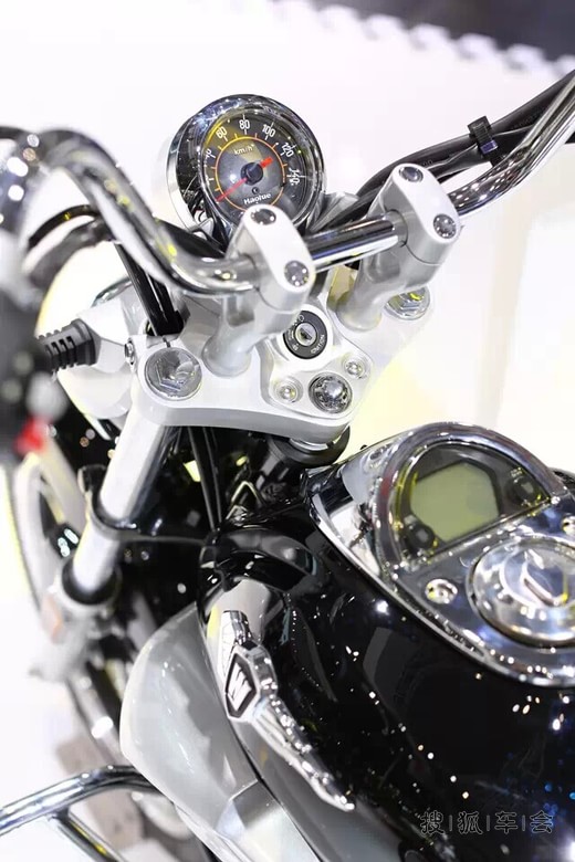 2014摩博会豪爵新车播报--御风而行TD150