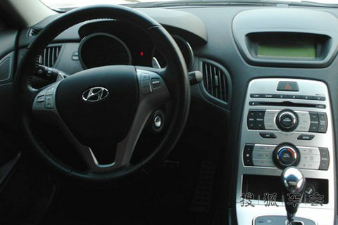 出10年二手现代劳恩斯酷派 豪华版_劳恩斯酷派