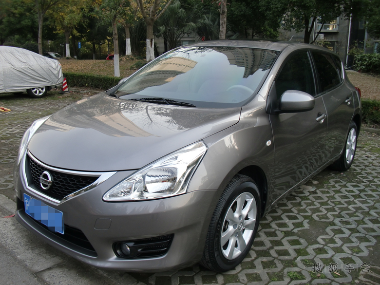 上海出售:12年自家骐达1.6自动挡,媲美新车!
