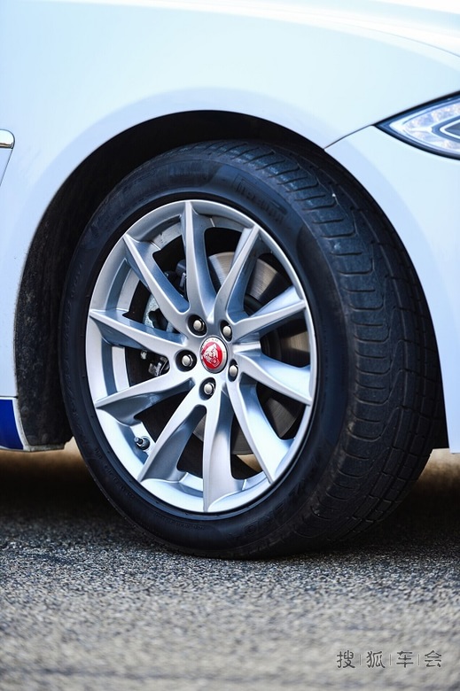 捷豹挑战赛in蓉城,三个字体验:火火火!