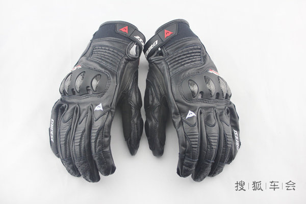 多款赛车速降手套摩托车越野防摔手套机车真皮