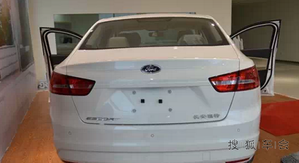 低配也实在,福睿斯手动舒适型