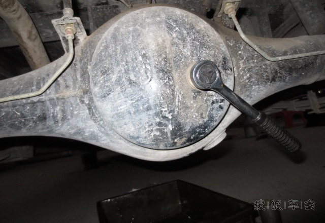 换机油 齿轮油,顺便关注一下近期几个热点问题