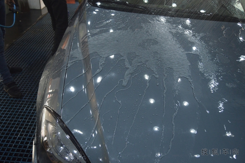 车会哈尔滨南岗直营店中华骏捷镀膜美容洗车施