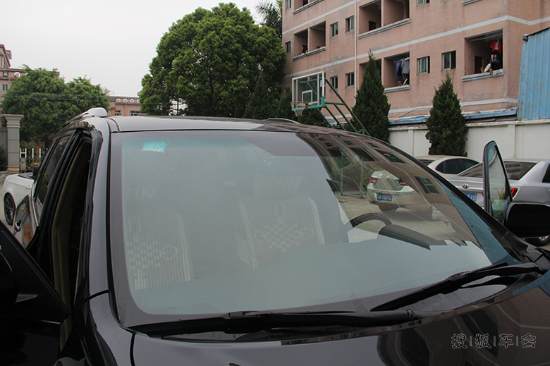 图文详解:帮同事安装高清行记录仪作业