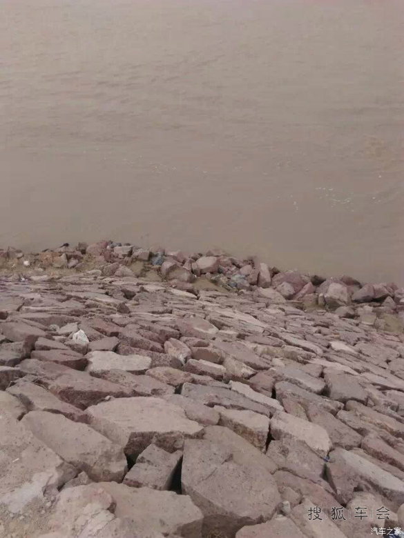 地胶废料做真皮头枕+不到黄河心不死之黄河自