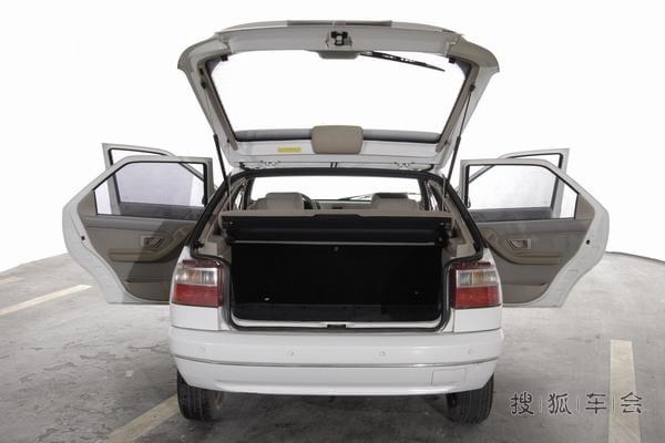 05年的富康转让,个人私家车,有意来电