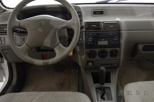 05年的富康转让,个人私家车,有意来电