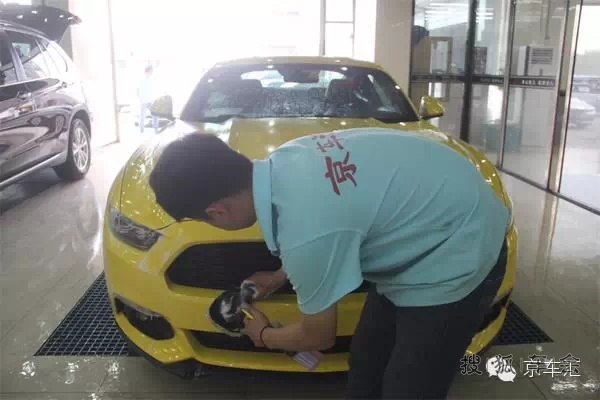 这个夏天热不热?紫外线晒黑了没?来京车汇贴