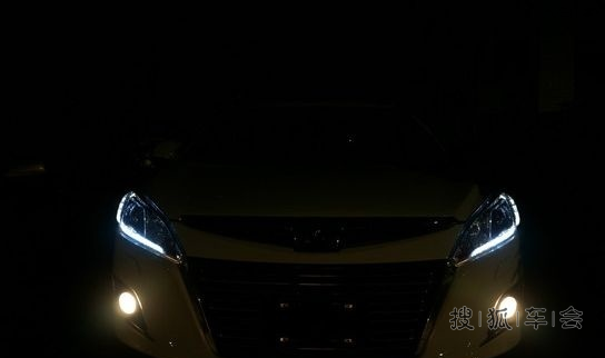 大家看看优6折灯光效果像什么?_优6 SUV车友