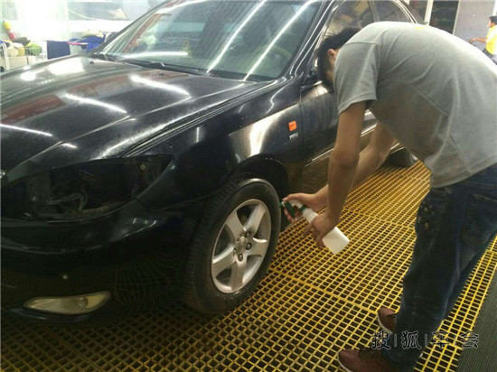 丰田凯美瑞全车冰雹修复+晶体镀膜+大灯翻新