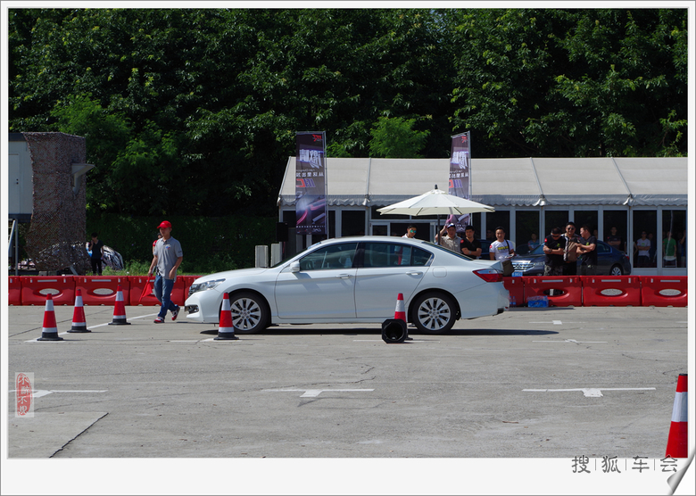 参加唯行者极速营IAC场地极速赛(深圳站)活动