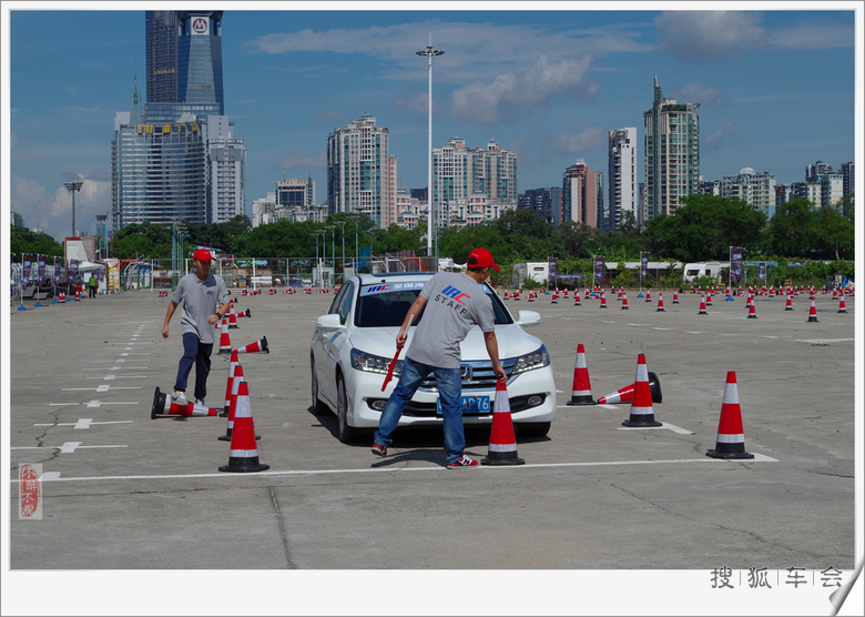 参加唯行者极速营IAC场地极速赛(深圳站)活动