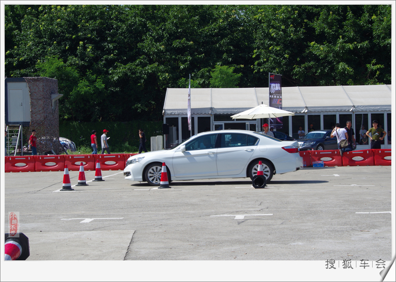 参加唯行者极速营IAC场地极速赛(深圳站)活动