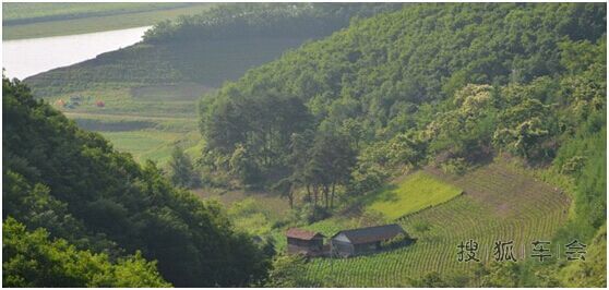 一个人自驾游东北 跟东风车队去玩长春