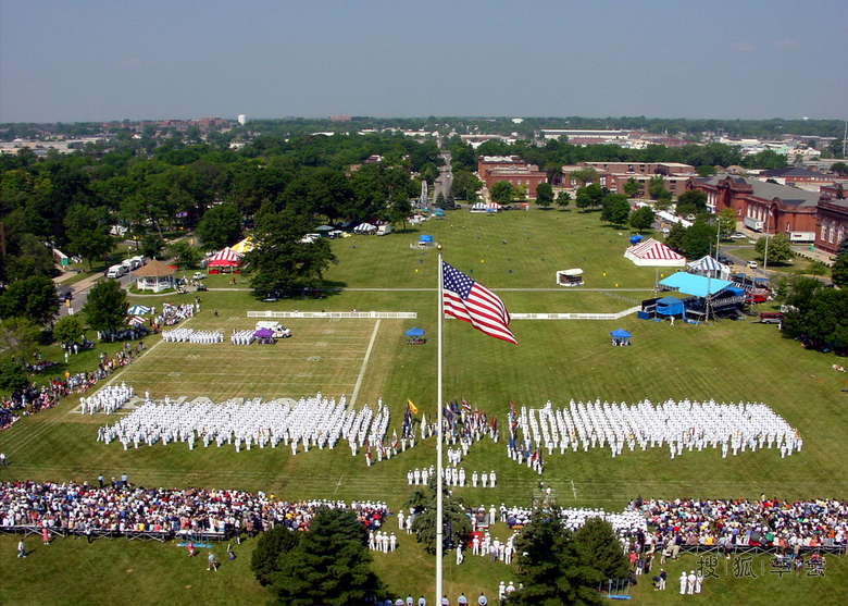 美国海军位于伊利诺依州五大湖区的海军新兵训