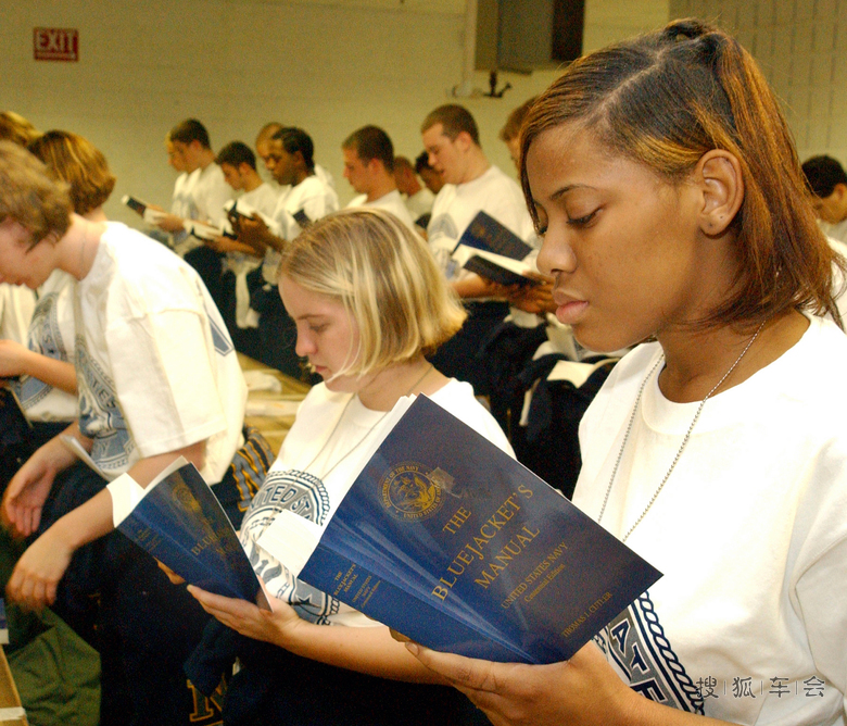 美国海军位于伊利诺依州五大湖区的海军新兵训