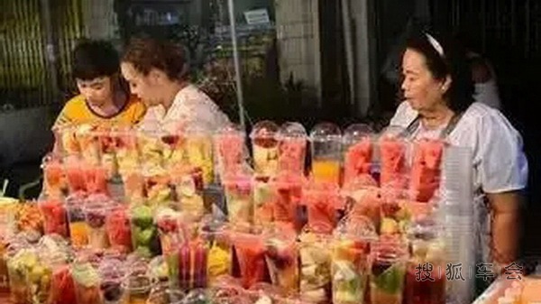 去泰国旅游必喝的鲜榨果汁_北京比亚迪S6