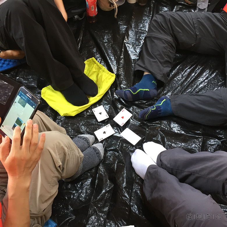 庆八一 爬长城 拍云海 试新车