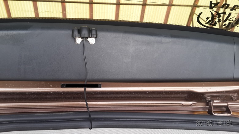 夏季避光神器 安装小七车窗帘_吉利GX7车友会