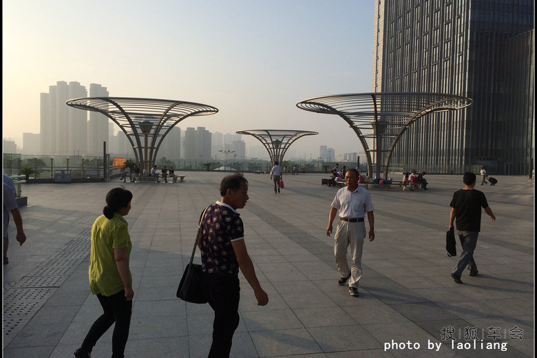 【原创】用手机随拍无锡火车站