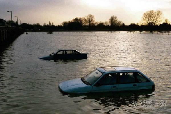 汽车涉水怎么做?正确处理方法请来围观文中详