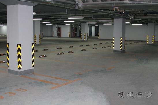 地下车位已备好,凯翼C3R快到碗里来~_汽车茶