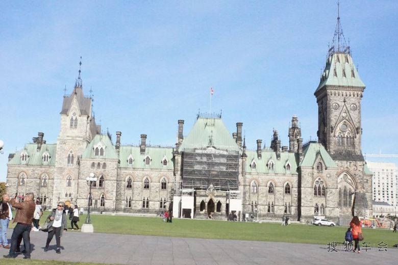加拿大喔太华多首都和多伦大学的景点。