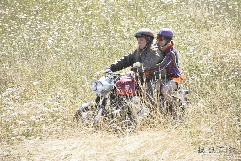 满街跑大排量摩托车的法兰西共和国_京A军团