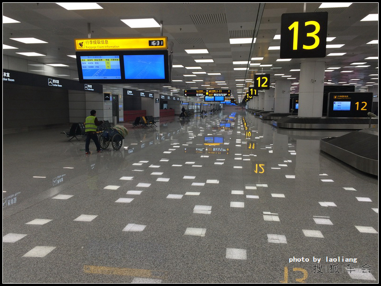 实拍郑州新郑机场T2新航站楼