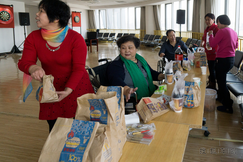 [别克写手]2016丰台残联春节飞镖茶话会