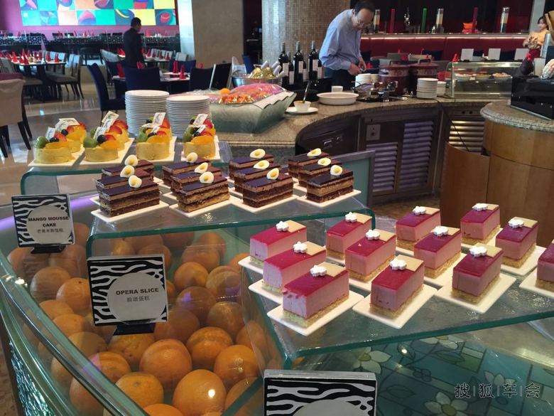 北京全程无障碍餐馆:中国大饭店咖啡厅自助餐