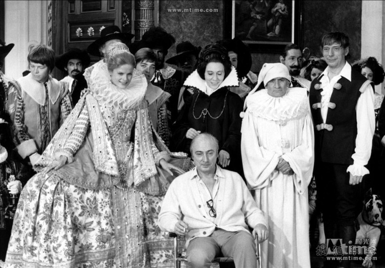 童年的所有梦想均在法国喜剧影片中实现了:疯