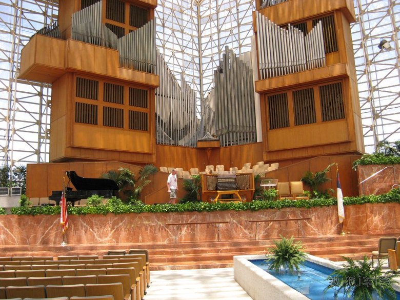 周末自驾美国南加州洛杉矶水晶大教堂